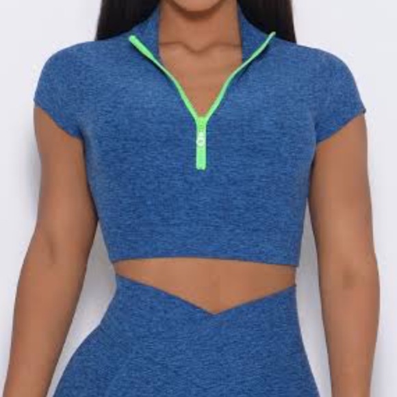 Bombshell Sportswear Tops - Bombshell sports crop top- Fits 6-8